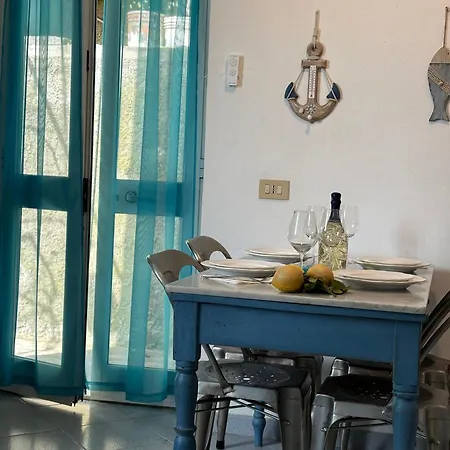 Chiaraluce Mare With Terrace Near Beaches Апартаменты *