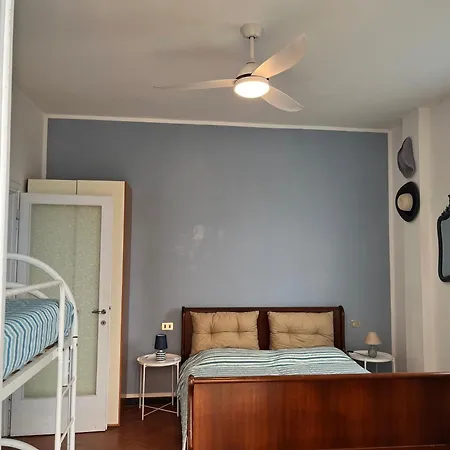 Apartament Chiaraluce Mare With Terrace Near Beaches