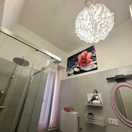 Chiaraluce Mare With Terrace Near Beaches * Монтероссо-аль-Маре
