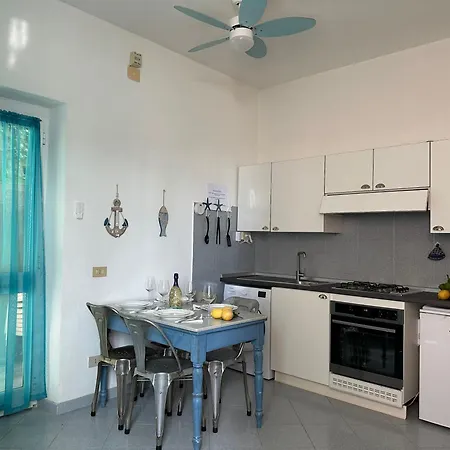 Апартаменты Chiaraluce Mare With Terrace Near Beaches