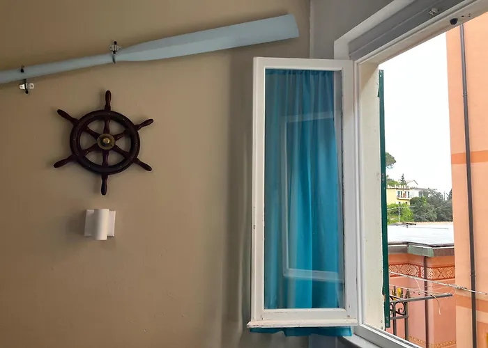 Chiaraluce Mare With Terrace Near Beaches Monterosso al Mare