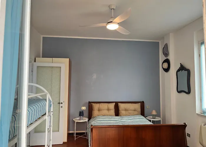 Apartament Chiaraluce Mare With Terrace Near Beaches