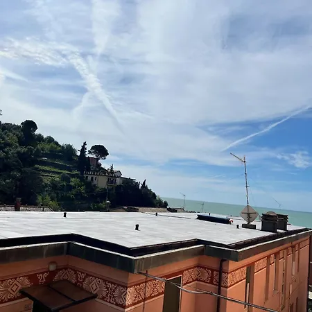 Appartamento Chiaraluce Mare With Terrace Near Beaches