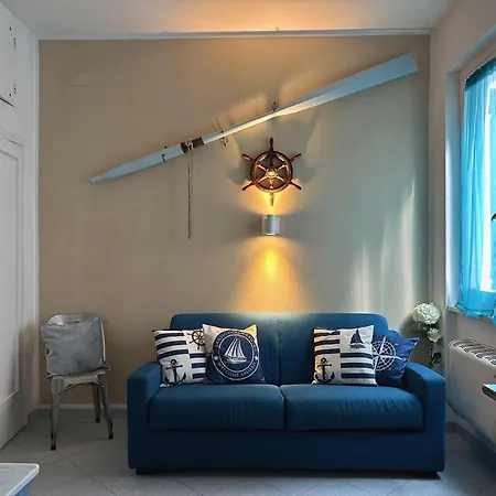 Chiaraluce Mare With Terrace Near Beaches *