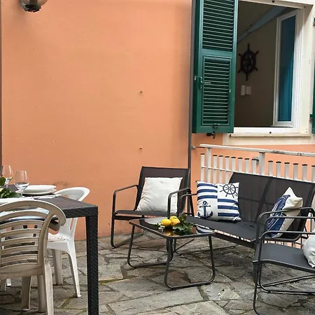 Chiaraluce Mare With Terrace Near Beaches Monterosso al Mare